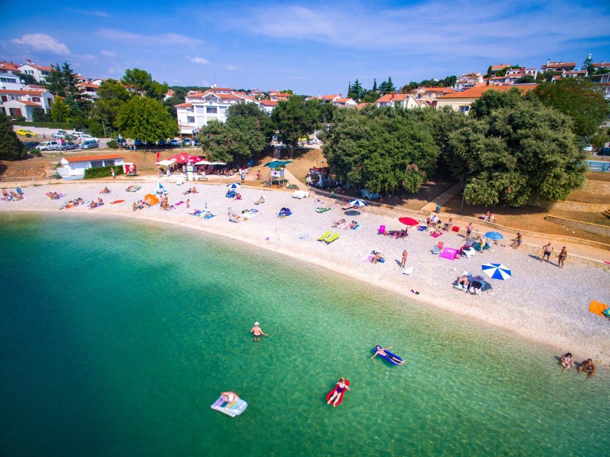 Holiday Apartment 50M From The Beach Pjescana Uvala Exteriér fotografie