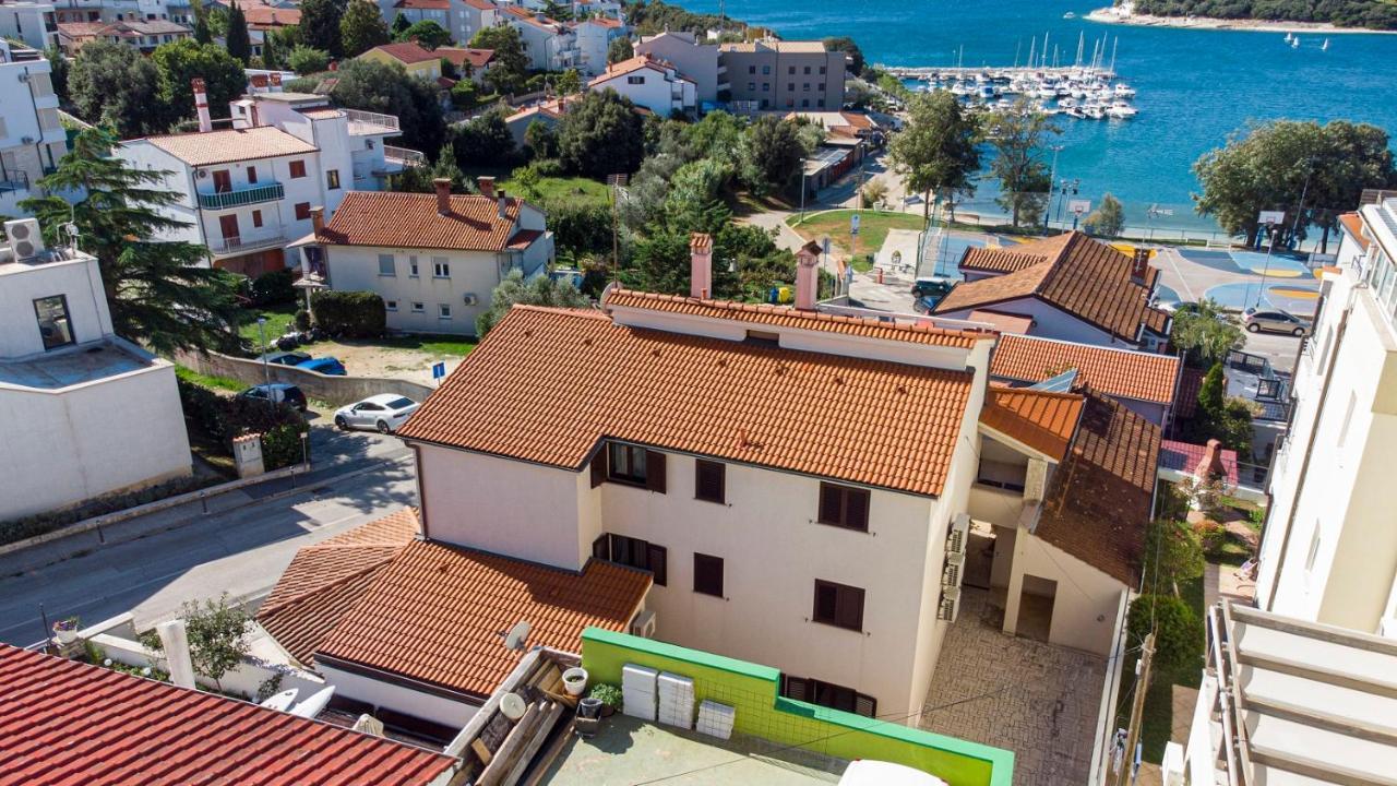 Holiday Apartment 50M From The Beach Pjescana Uvala Exteriér fotografie